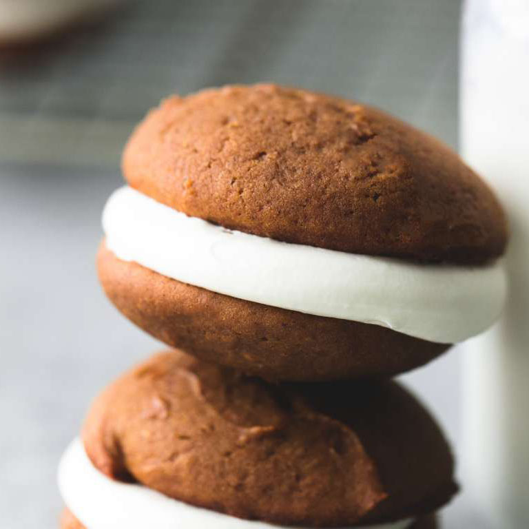 Gingerbread Whoopie Pies